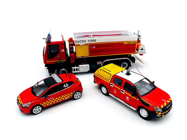 Jouet Caserne de pompiers CITY ROAD (2 camions + 1 remorque