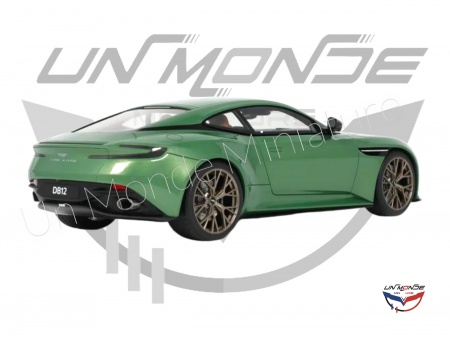 Aston Martin DB12 2023 Vantage Green