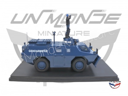 Berliet VXB 170 VBRG Version Lame Gendarmerie Saint Soline Avec 1 Figurine