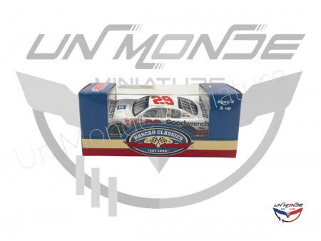 Ford Mustang GM Goodwrench #29 KEVIN HARVICK Cup