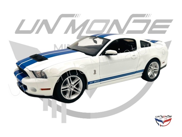 Ford Mustang GT500 Shelby 2011 White with Blue Stripes