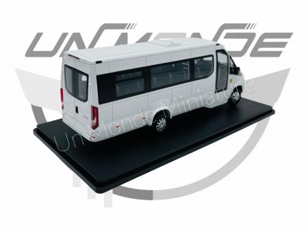 Iveco Dailly Minibus NP Hi-MATIC