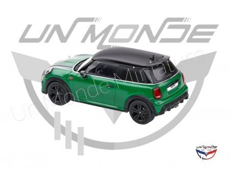 Mini Cooper John Works 2023 Green