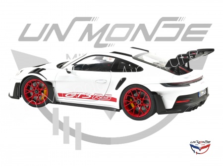 Porsche 911 GT3 RS 2022 White and Red